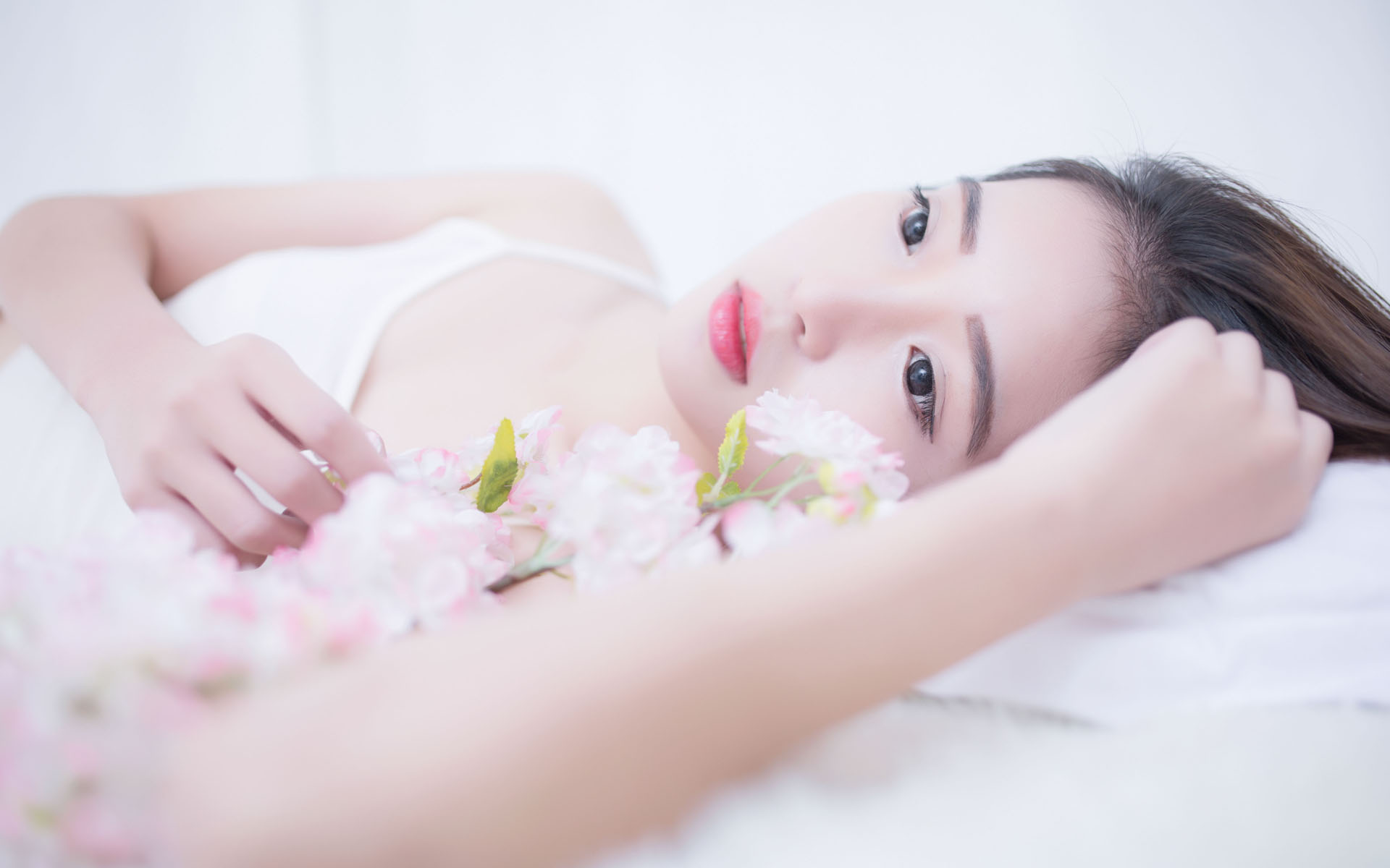 “赫哲故里”同江上演原汁俄罗斯民族歌舞